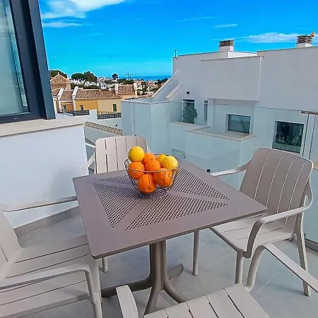A2502 Sky Hill Modern 3-bedroom In *
